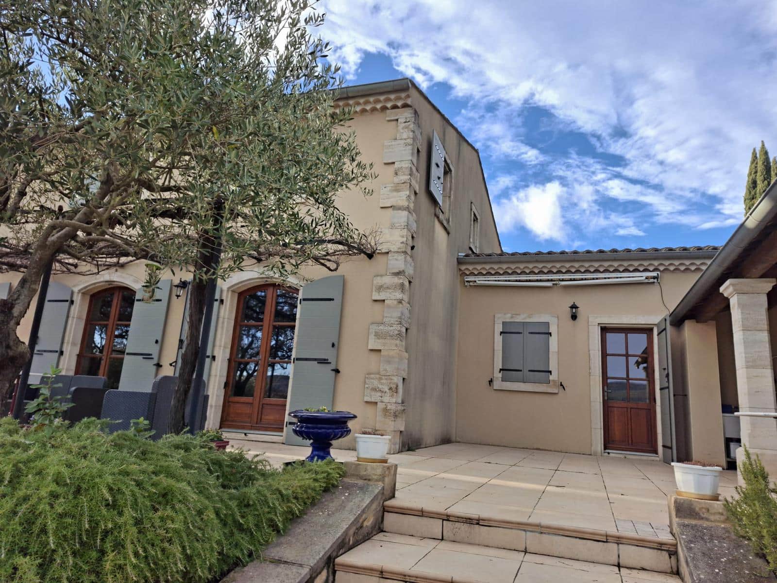 volet battant composite - volet composite - volet battant - volet ardèche