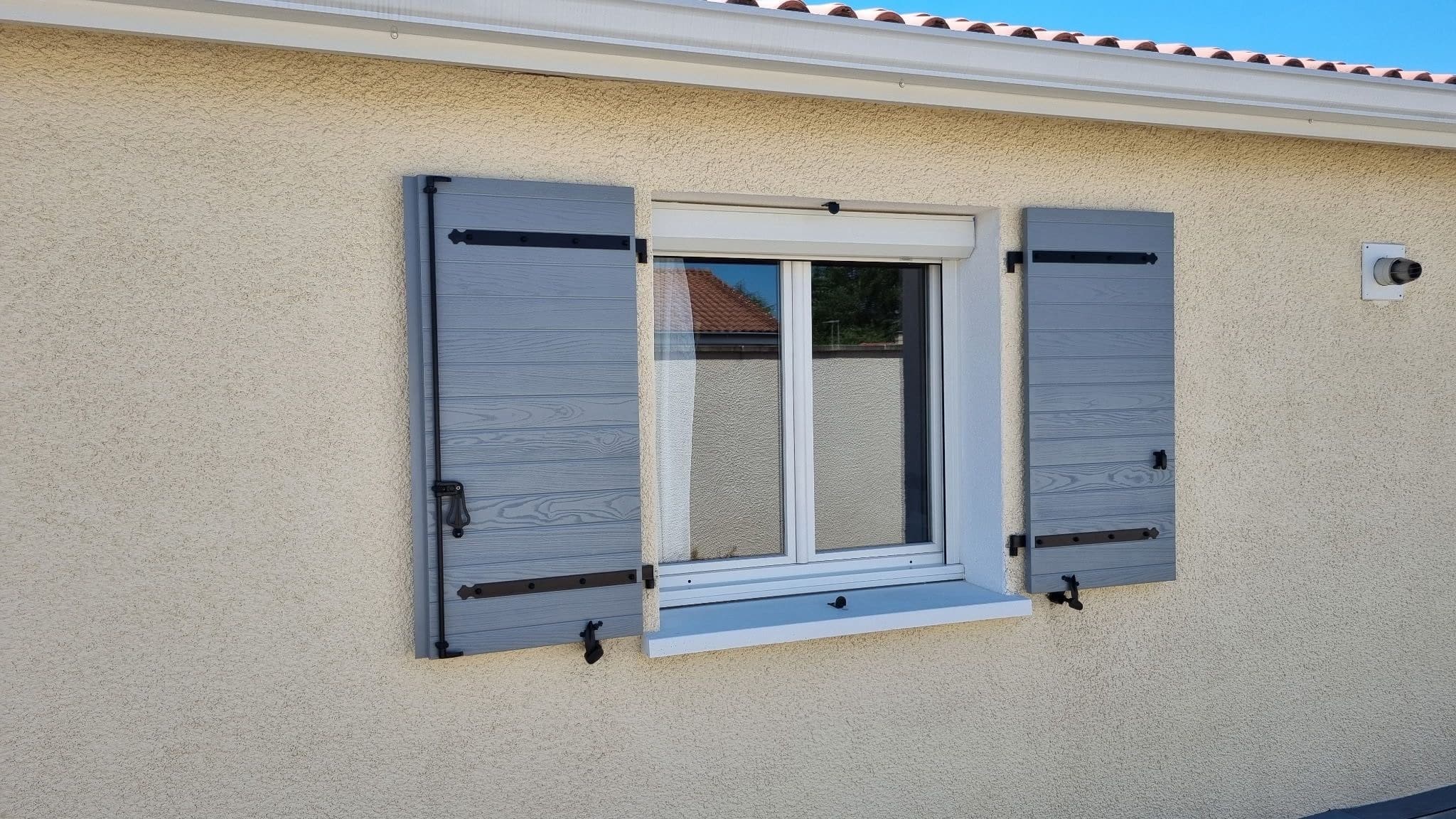 Réalisation Design Compo de volets battants composites